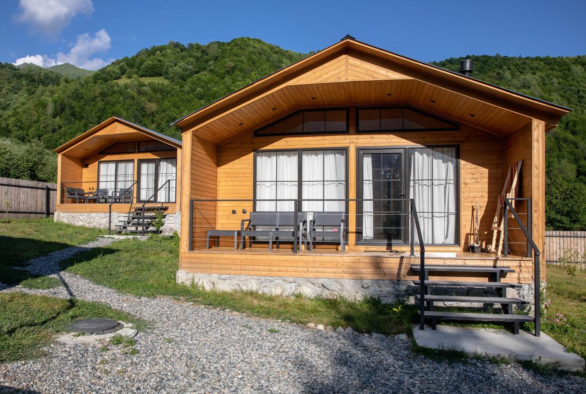 Mestia Villas Luaran gambar
