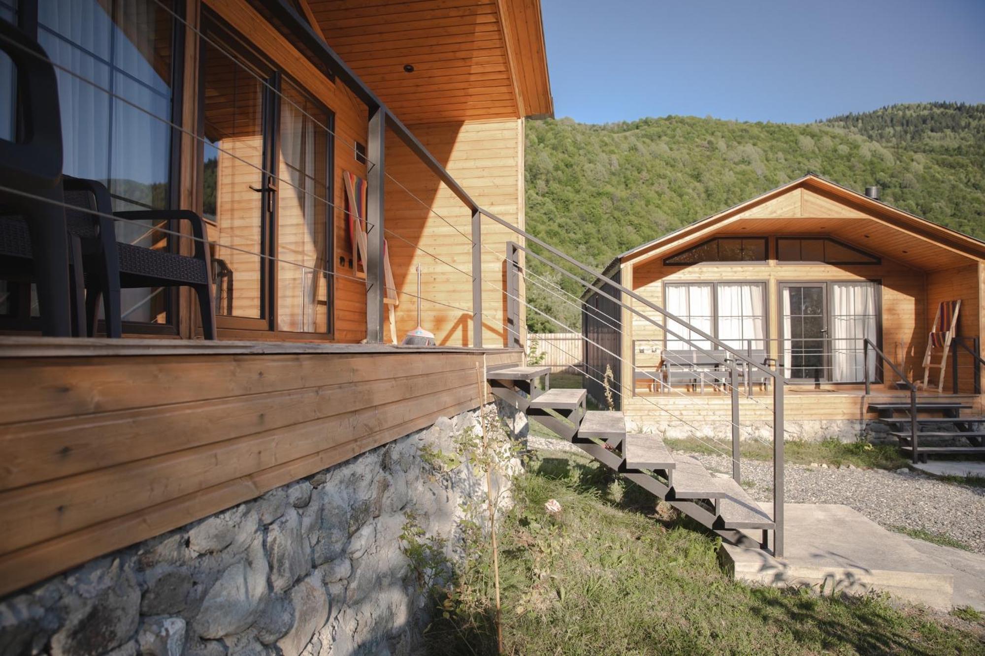 Mestia Villas Luaran gambar