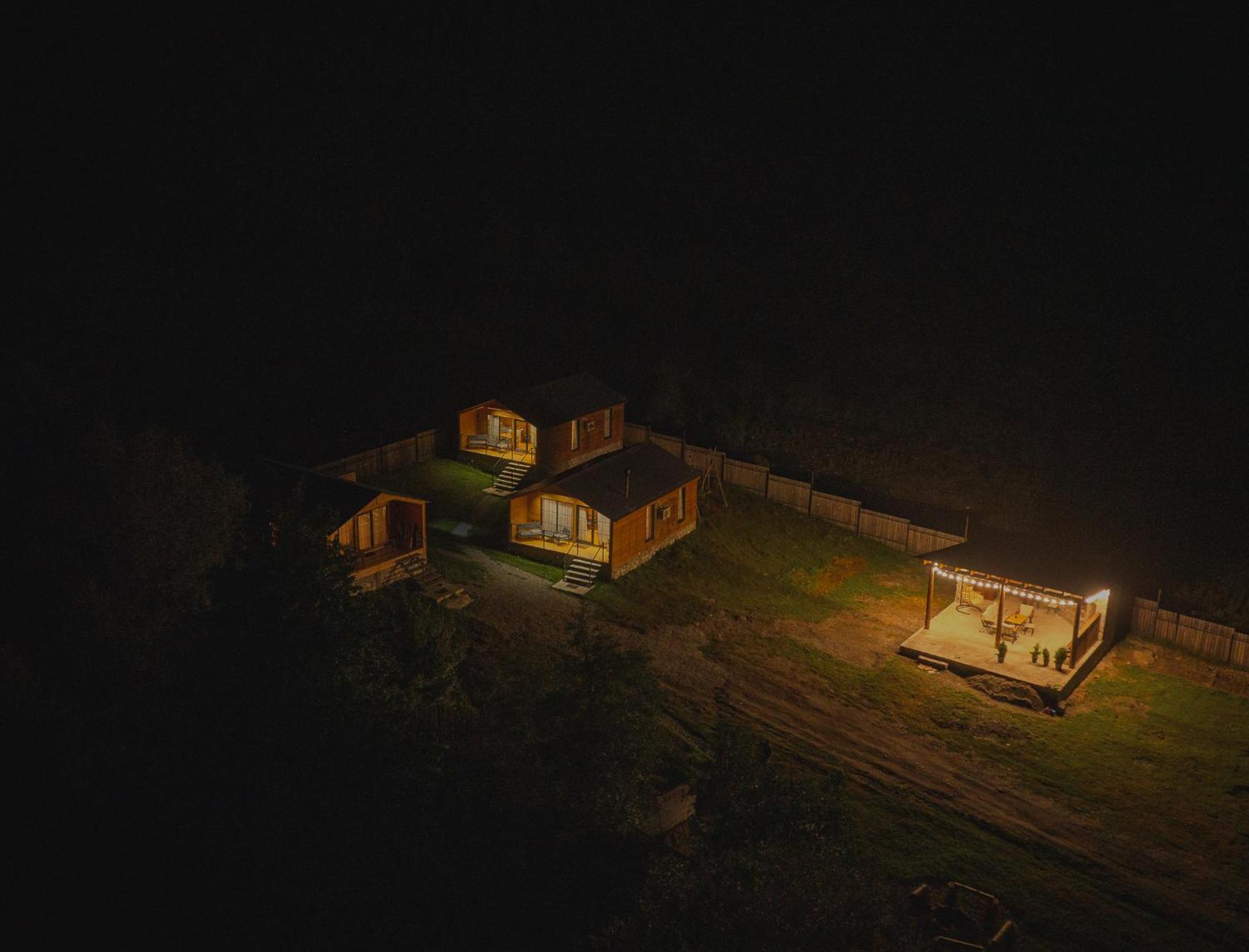 Mestia Villas Luaran gambar