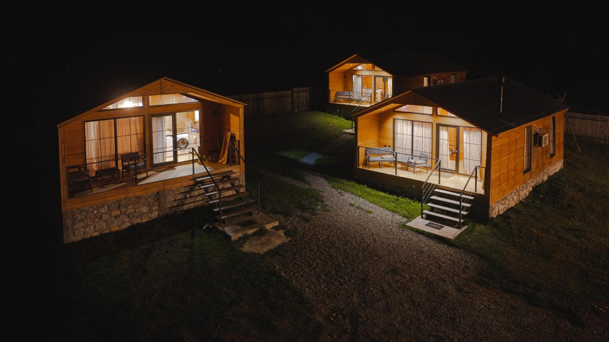 Mestia Villas Luaran gambar