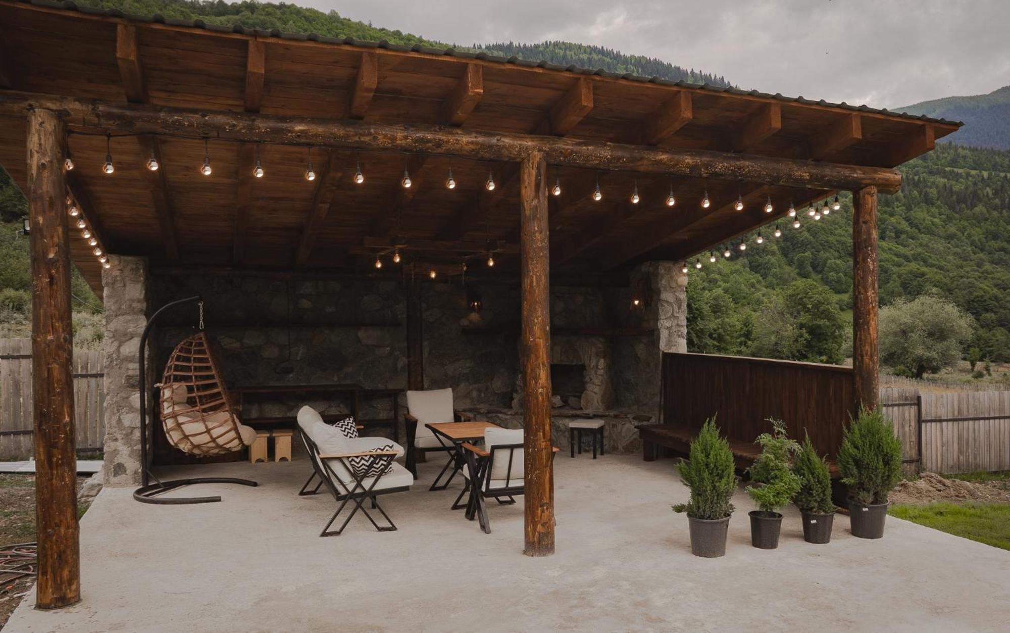 Mestia Villas Luaran gambar